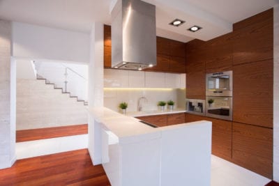reforma cocina de madera en vivienda de valladolid