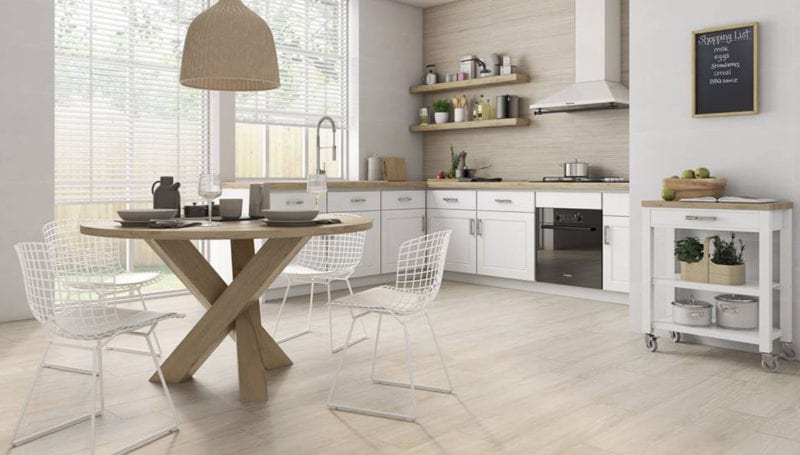 Olid Urbión reformas de cocina en Valladolid pavimento de cocina de madera